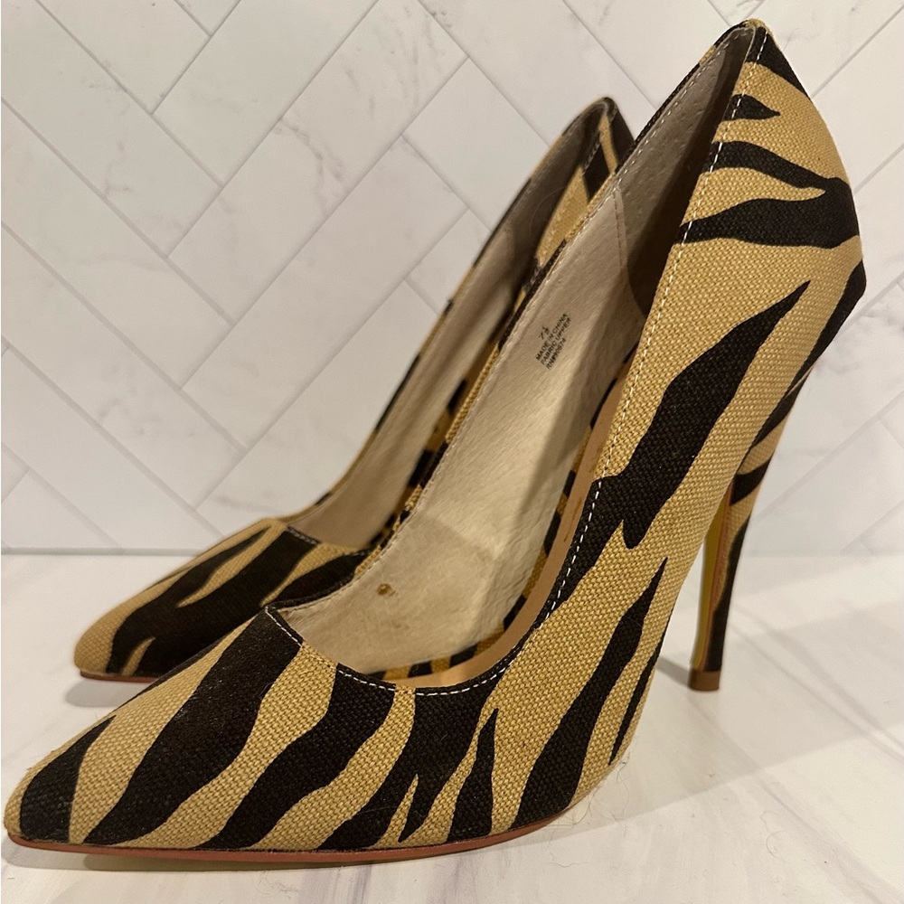 Stylish Zebra Print High Heels